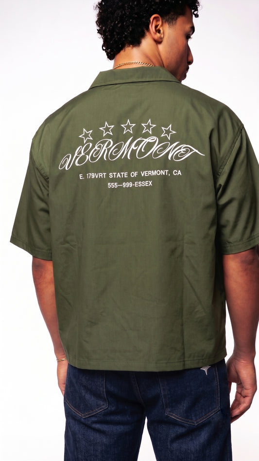 GREEN SHORT SLEEVE ZIP SHIRT
